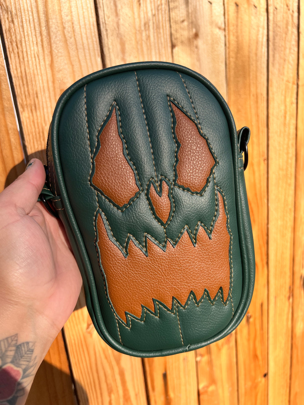 Handcrafted: Side Bag Forest Green and Camel brown