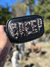 Load image into Gallery viewer, Hand Crafted : small square Bag CREEP Leopard