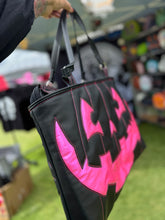 Load image into Gallery viewer, Summerween Tote bag Black and Hot Pink