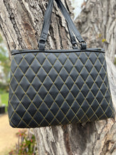 Load image into Gallery viewer, Summerween Tote bag Black and Yellow