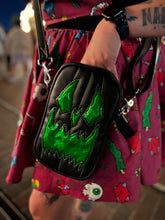 Load image into Gallery viewer, PRE ORDER Handcrafted: Side Bag Black and high shine Green