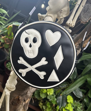 Handcrafted: Dead Man’s Bag