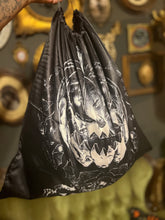 Load image into Gallery viewer, Pumpkin Kult Dust Bags We Stay Creepy