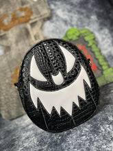 Load image into Gallery viewer, Hand Crafted : Oval Pumpkin Black Croc and White