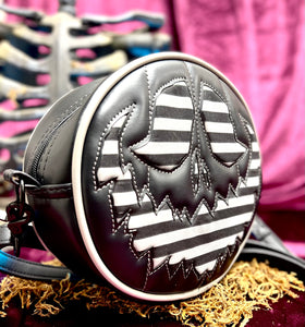 Handcrafted bag: Fester Black and Striped bag